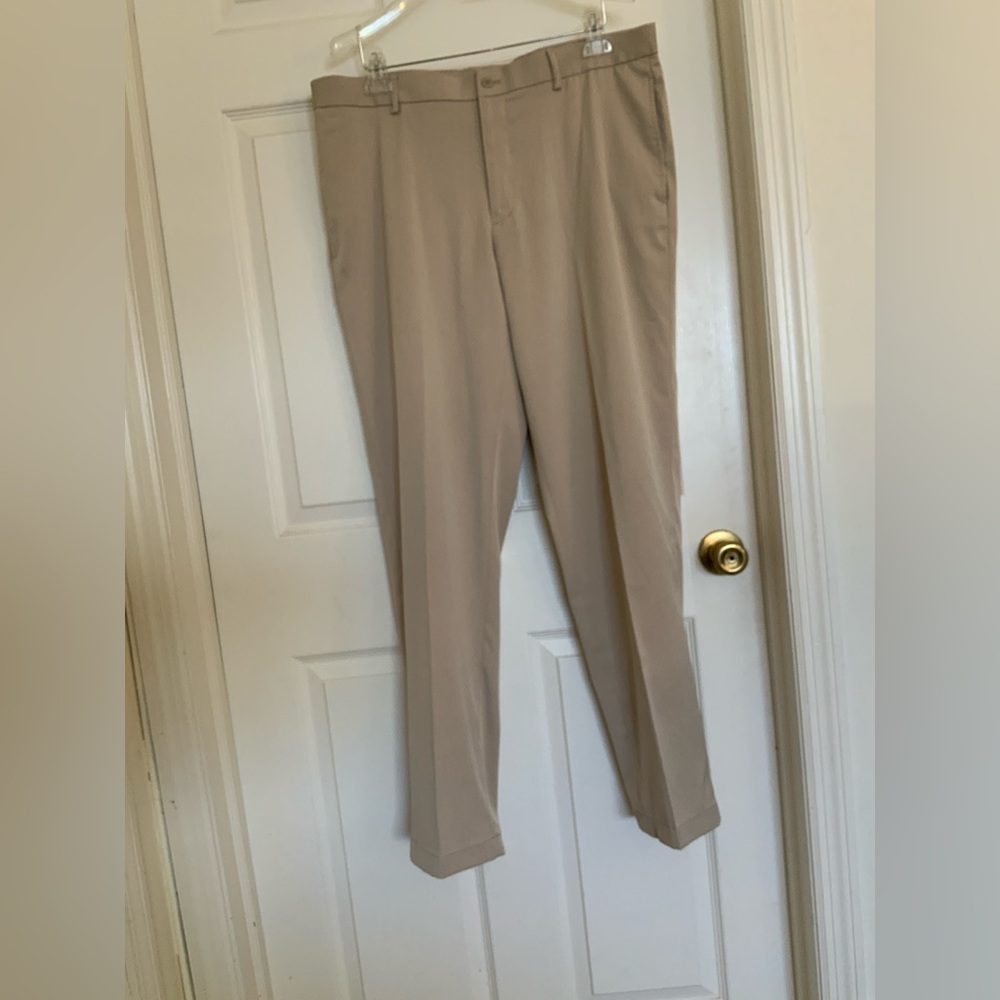 VERY NICE GOLF PANTS. Slazenger pants.